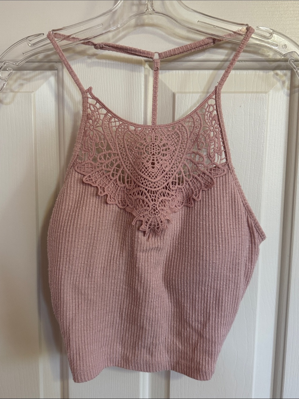 SO Ribbed Lace Yoke Halter Cami - Dusty Pink